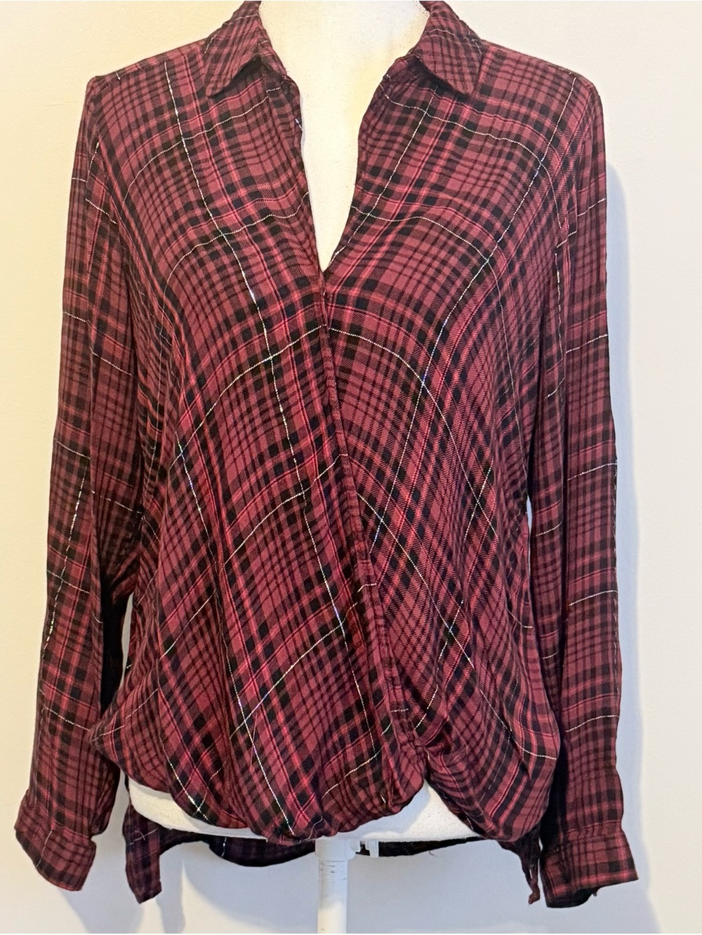 Rock & Republic Red Plaid Metallic Surplice  Blouse Size Large